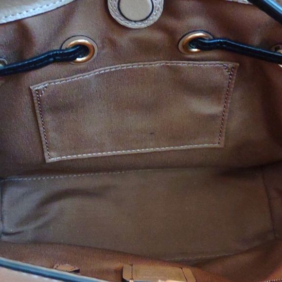 Coach Convertible Strap Tan Shoulder Bag. - Picture 8 of 14